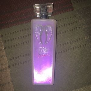 {Victoria’s Secret} Angel Dream Mist 👼